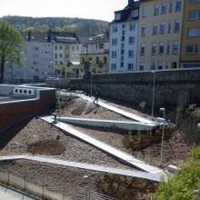 Wuppertal, Dessauer Straße: Barrierefrei wiedergenutzte Brachfläche in hochverdichteter Innenstadtrandlage